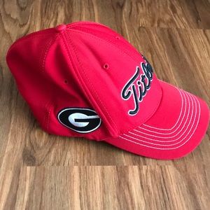 Titleist Georgia hat, smoke free home